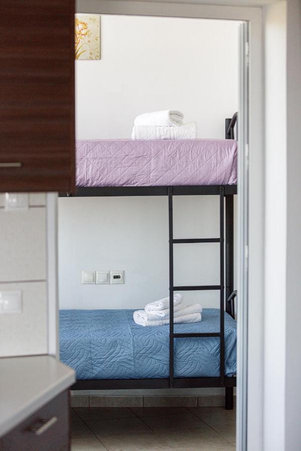Vourvahis Seaview Apartments Karotí Екстериор снимка